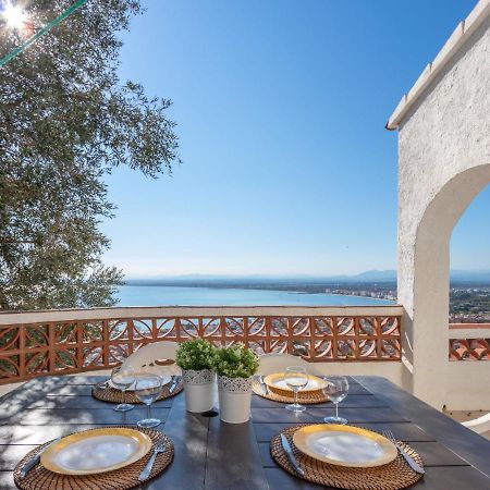 Holiday Home Villa Cecilia Rosas Exterior foto