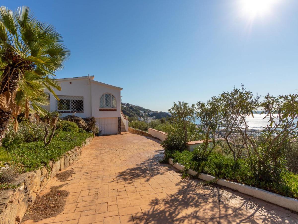 Holiday Home Villa Cecilia Rosas Exterior foto
