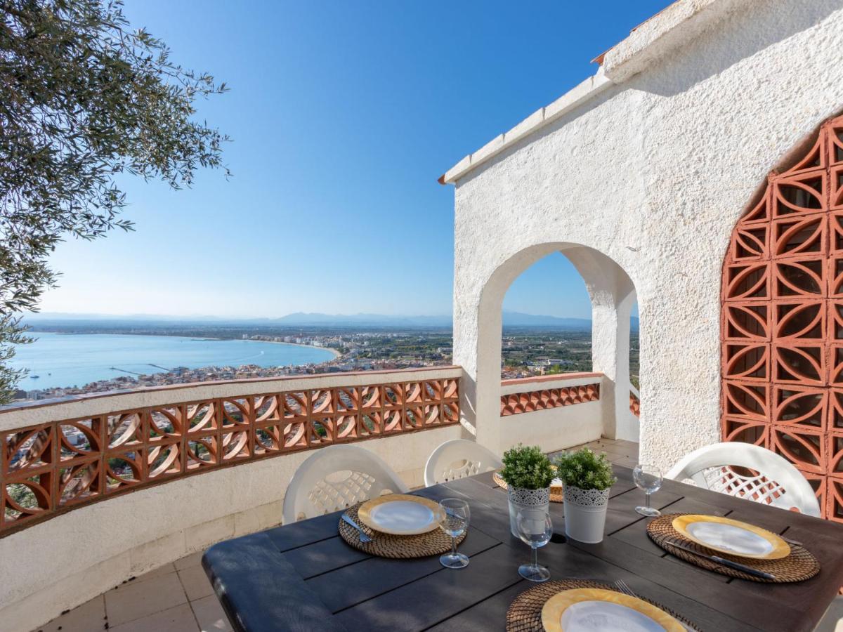 Holiday Home Villa Cecilia Rosas Exterior foto